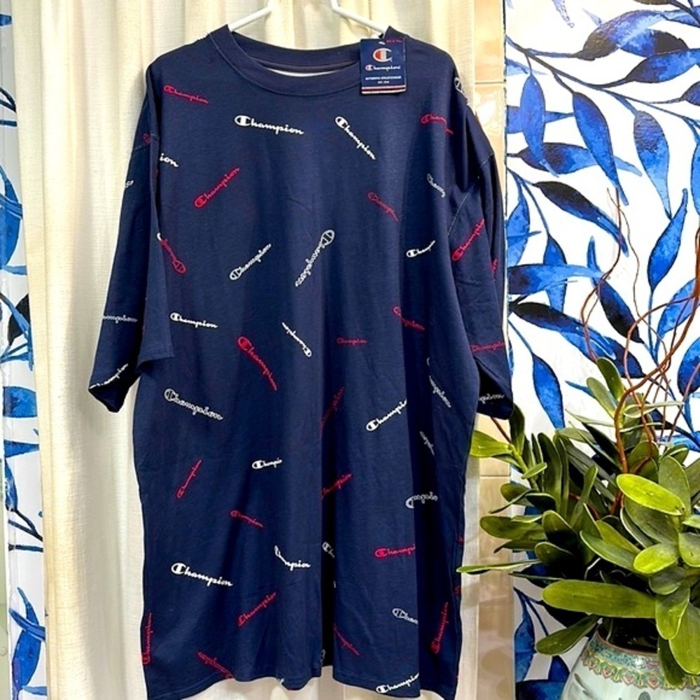 NWT Men’s Champion Classic All Over Logo 100% Cotton Short Sleeve T-Shirt XLT